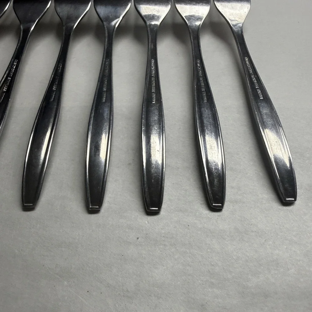 8 Vintage Customcraft CUS1 Dinner Forks Roses Stainless Steel Flatware